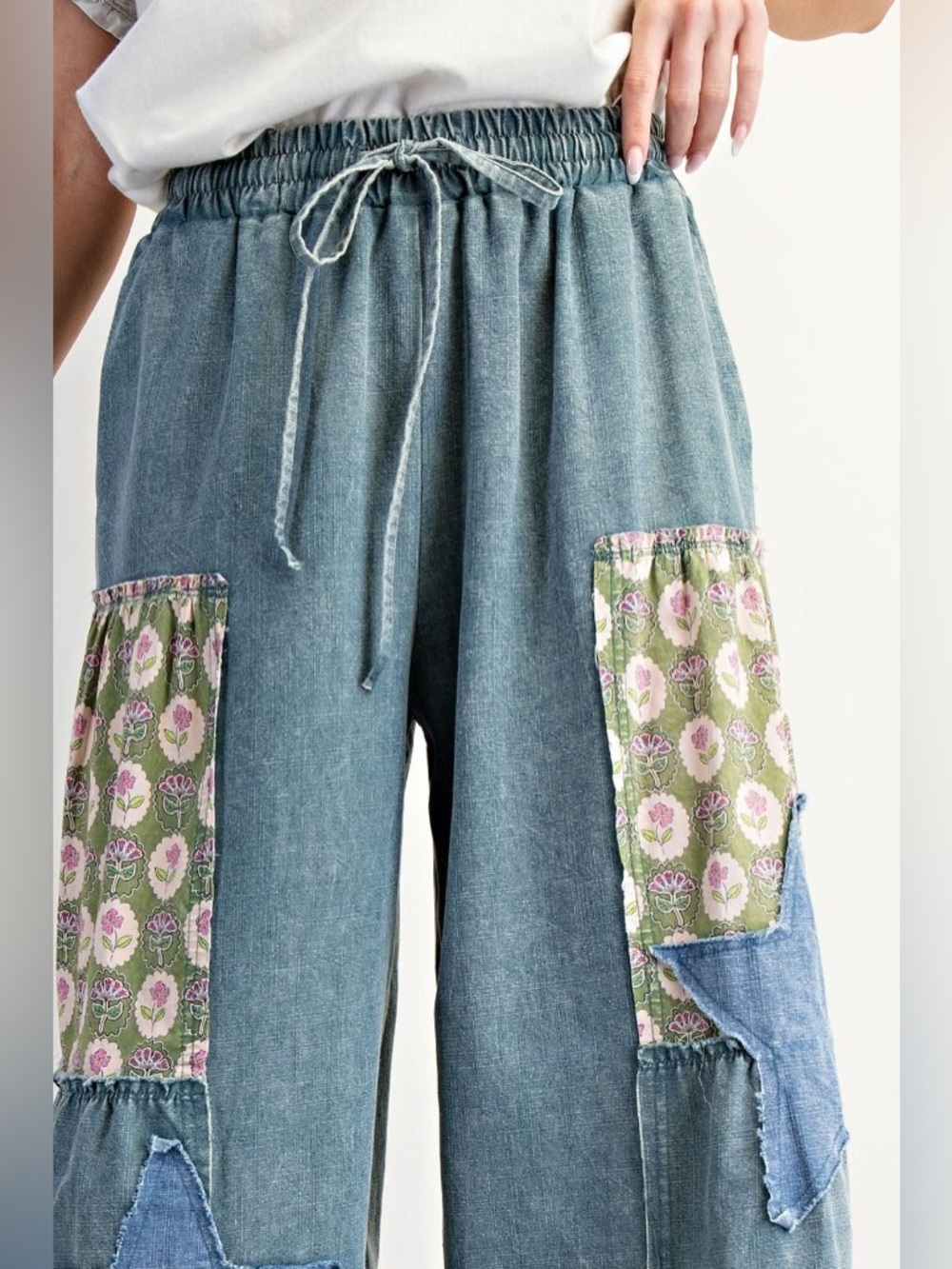 WASHED DENIM PATCHWORK PALAZZO PANTS - Picture 2 of 4